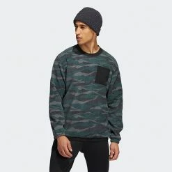 Adidas Texture Print Crew Golf Sweater -Golf Clothing Shop Adidas AW22 Texture Print Crewneck HF6523 SWADI320 Black Grey Six Shadow Green Model 1