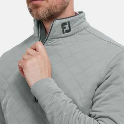 FootJoy Diamond Jacquard Chill-Out 1/4 Zip Golf Pullover 10 FootJoy Diamond Jacquard Chill-Out 1/4 Zip Golf Pullover -Golf Clothing Shop FootJoy SS22 Diamond Jacquard Chill Out 1 4 Zip Golf Sweater Grey Charcoal 88453 model 2