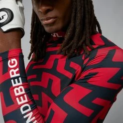 Jlindeberg J.Lindeberg Aello Print Golf Base Layer -Golf Clothing Shop J. Lindeberg GMJT06853 G132 M Aello Soft Compression Print BLLIN008 Bridge Swirl Red Model 2