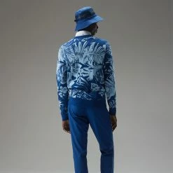 Jlindeberg J.Lindeberg Percy Golf Sweater 11 Jlindeberg J.Lindeberg Percy Golf Sweater -Golf Clothing Shop J.Lindeberg AW22 Percy Sweater GMJKW7424 0470 SWLIN089 Hibiscus Blue Model 3