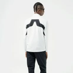 Jlindeberg J.Lindeberg KV Hybrid Golf Wind Jacket -Golf Clothing Shop J.Lindeberg AW22 KV Hybrid Jacket GMOW05623 0000 WTLIN039 White Model 3