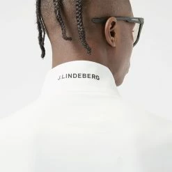 Jlindeberg J.Lindeberg Luke 1/2 Zip Golf Sweater -Golf Clothing Shop J.Lindeberg SS22 Luke Half Zip Mid Layer GMJS06340 0000 Code SWLIN044 M White Black model 2