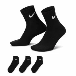 Nike Everyday Lightweight Ankle Golf Socks (3 Pack) -Golf Clothing Shop Nike Everyday Lightweight Ankle Golf Socks 3 Pack Black 4