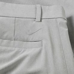 Nike Dry Hybrid Golf Shorts 8 Nike Dry Hybrid Golf Shorts -Golf Clothing Shop Nike SS21 Dry Hybrid Short CU9740 003 Code TSNIK065 Dust detail
