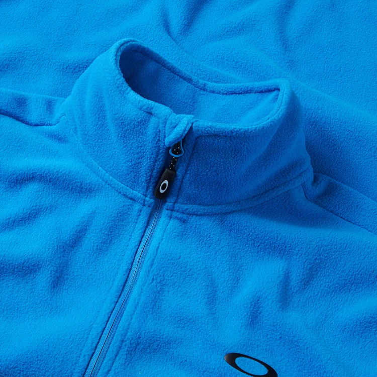Oakley Maple Ridge 1/2 Zip Fleece Golf Pullover 2 Oakley Maple Ridge 1/2 Zip Fleece Golf Pullover - Image 2